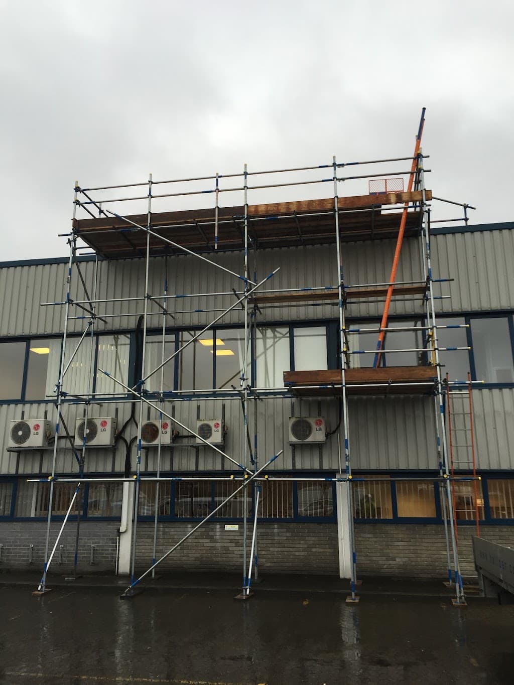 Pole Position Scaffolding & Safety Netting