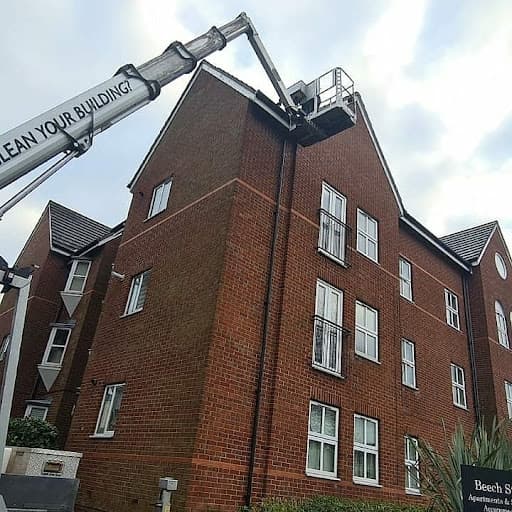 Lift Away Cherry Picker Hire — Customer photo