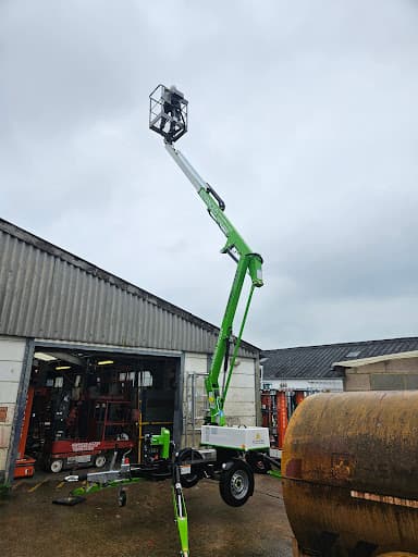 Advanced Access Platforms — Customer photo