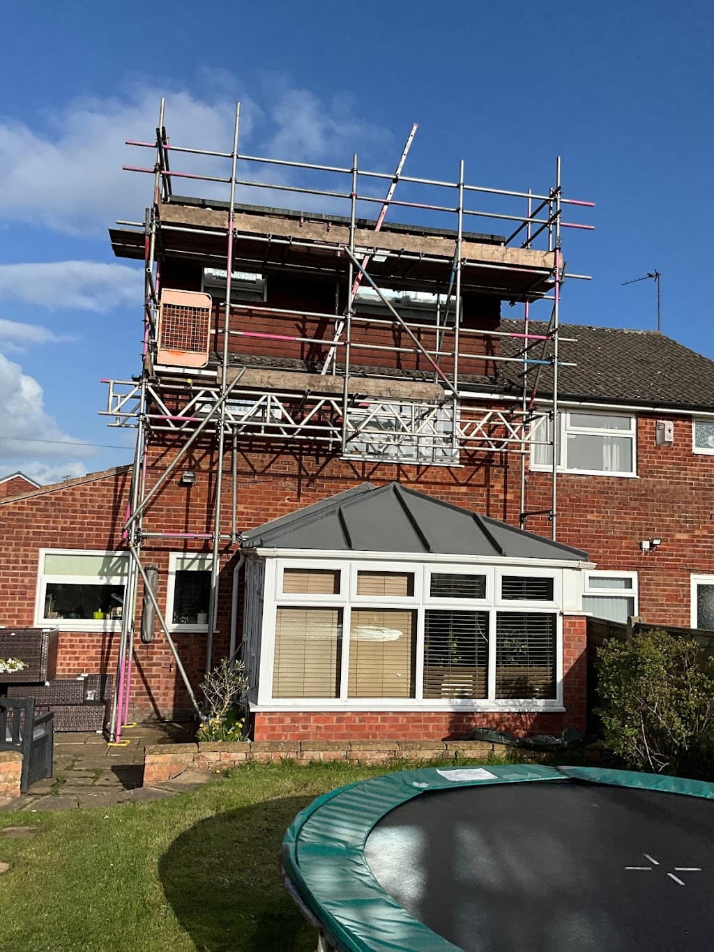 IZZY Scaffolding Ltd