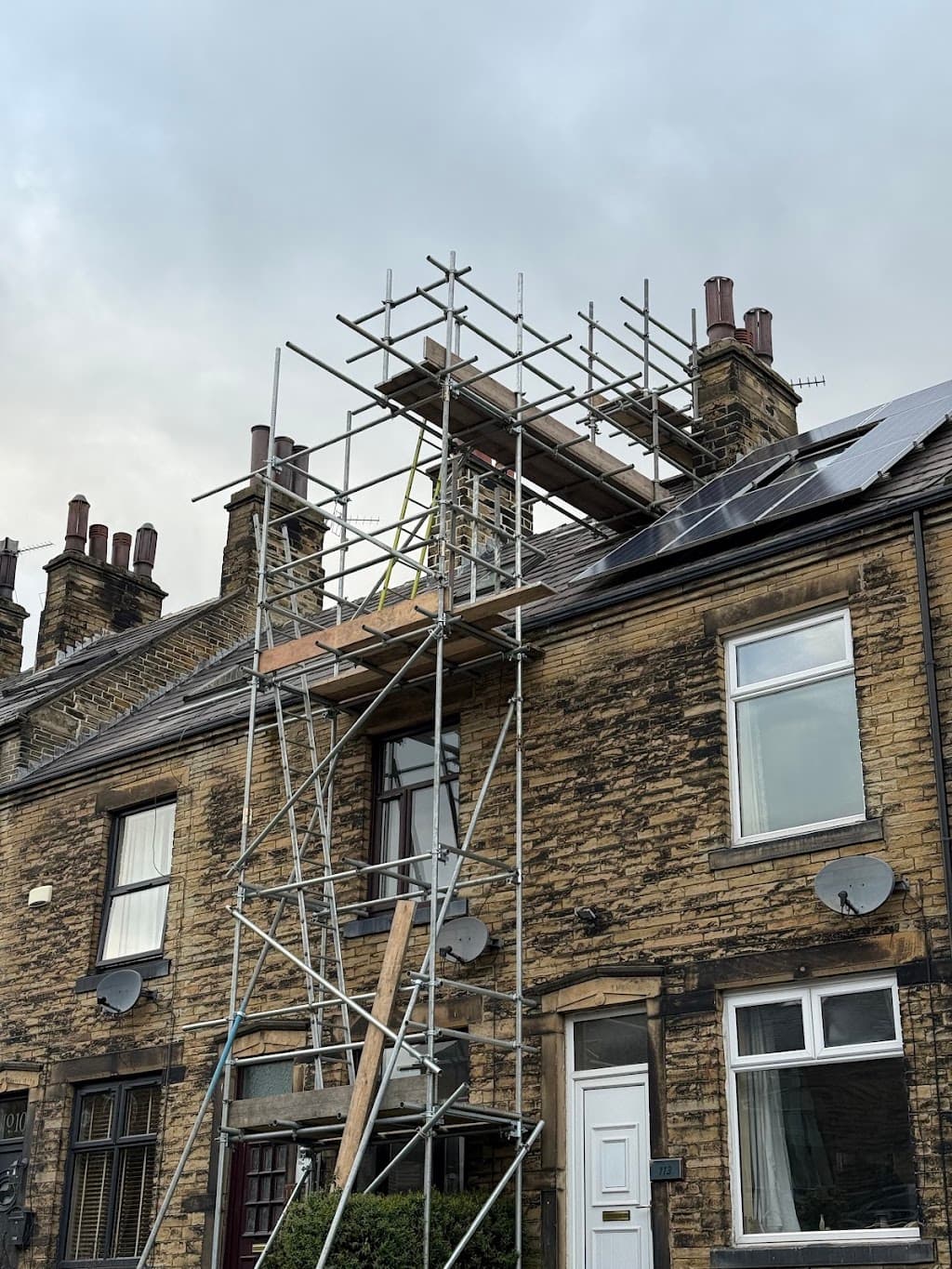 Sandhu scaffolding